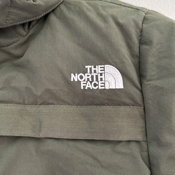 The North Face Women's Forester Down Jacket in Military Olive Green Size S/P - Picture 4 of 16